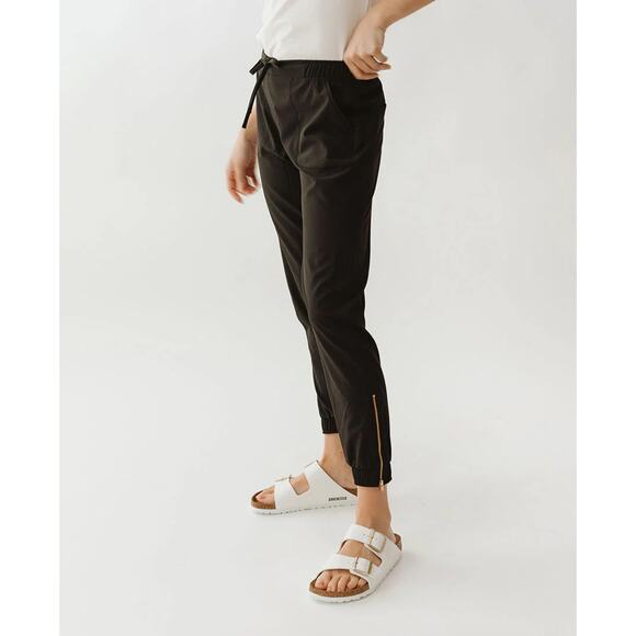 ALBION FIT Jetsetters Jogger Pants | Black | XXL Petite | NWT - Picture 11 of 12